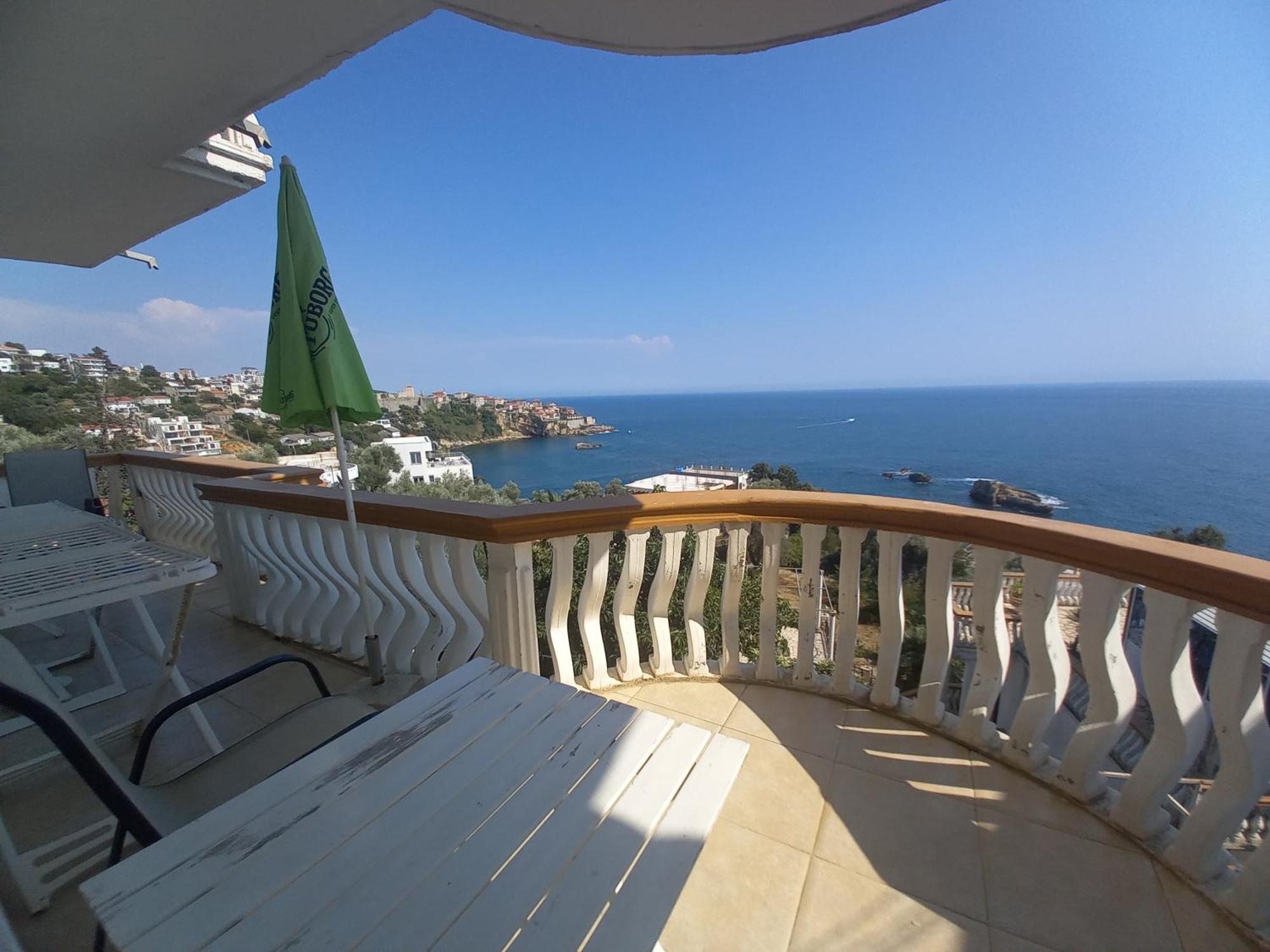 Apartments & Rooms Villa Anastasija 울친 외부 사진