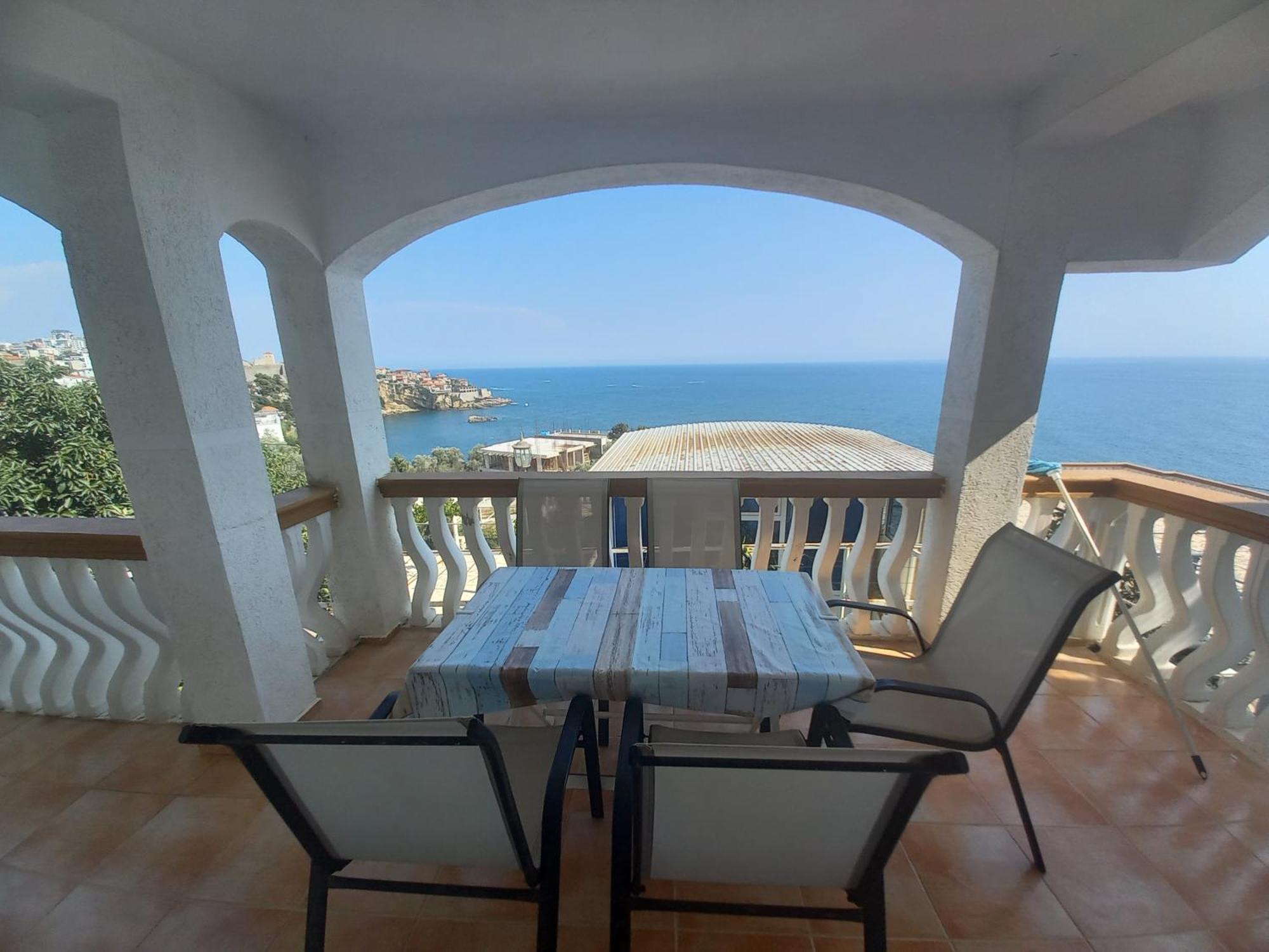 Apartments & Rooms Villa Anastasija 울친 외부 사진