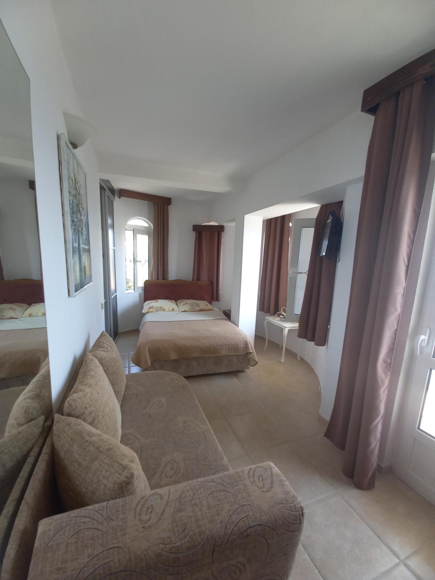 Apartments & Rooms Villa Anastasija 울친 외부 사진